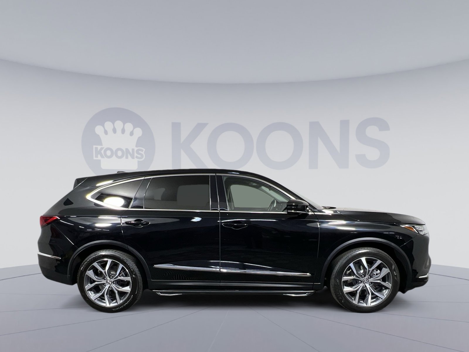 Used 2023 Acura MDX SH-AWD w/ Technology Package image 12