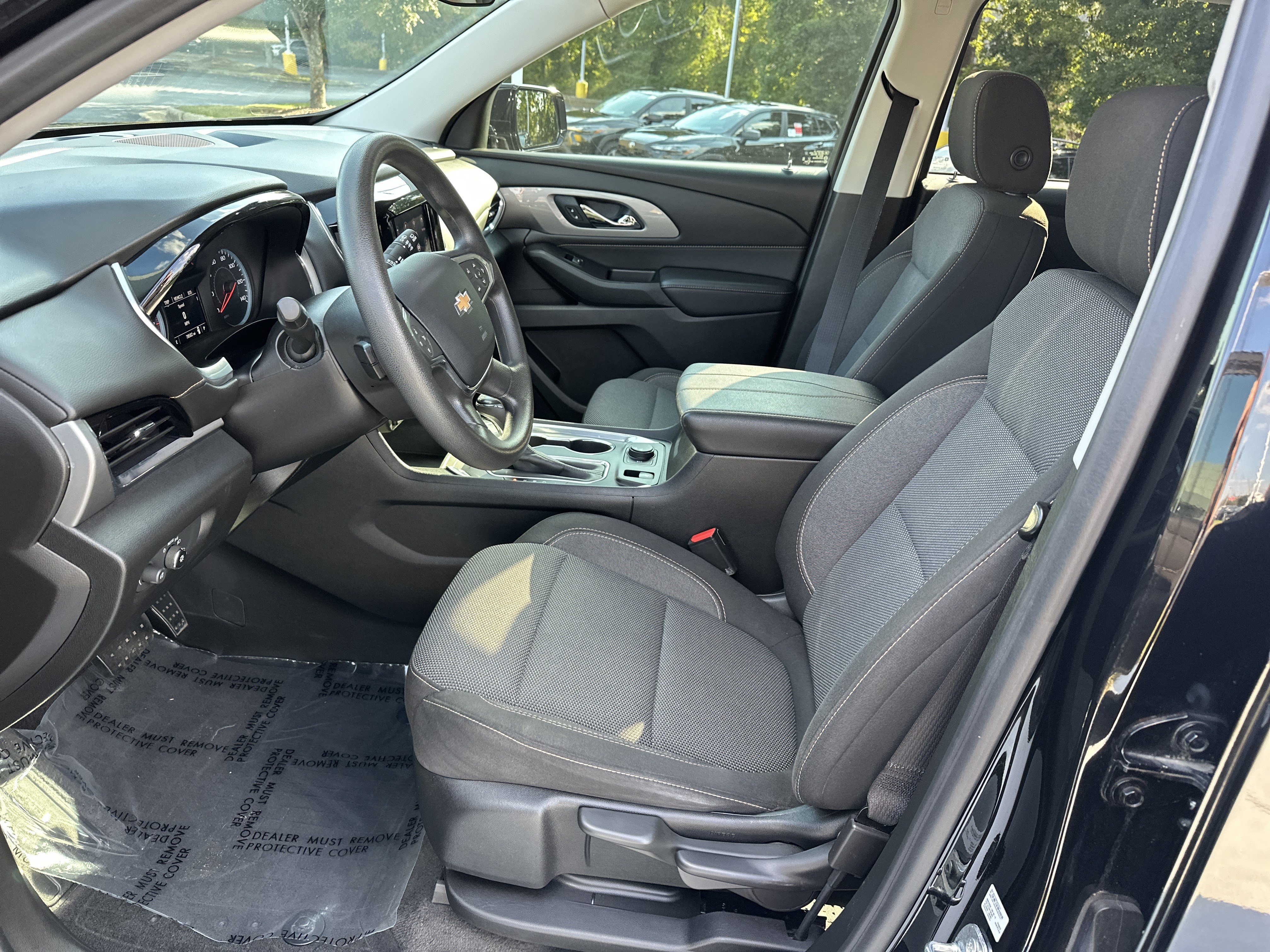 Used 2020 Chevrolet Traverse LS FWD image 16