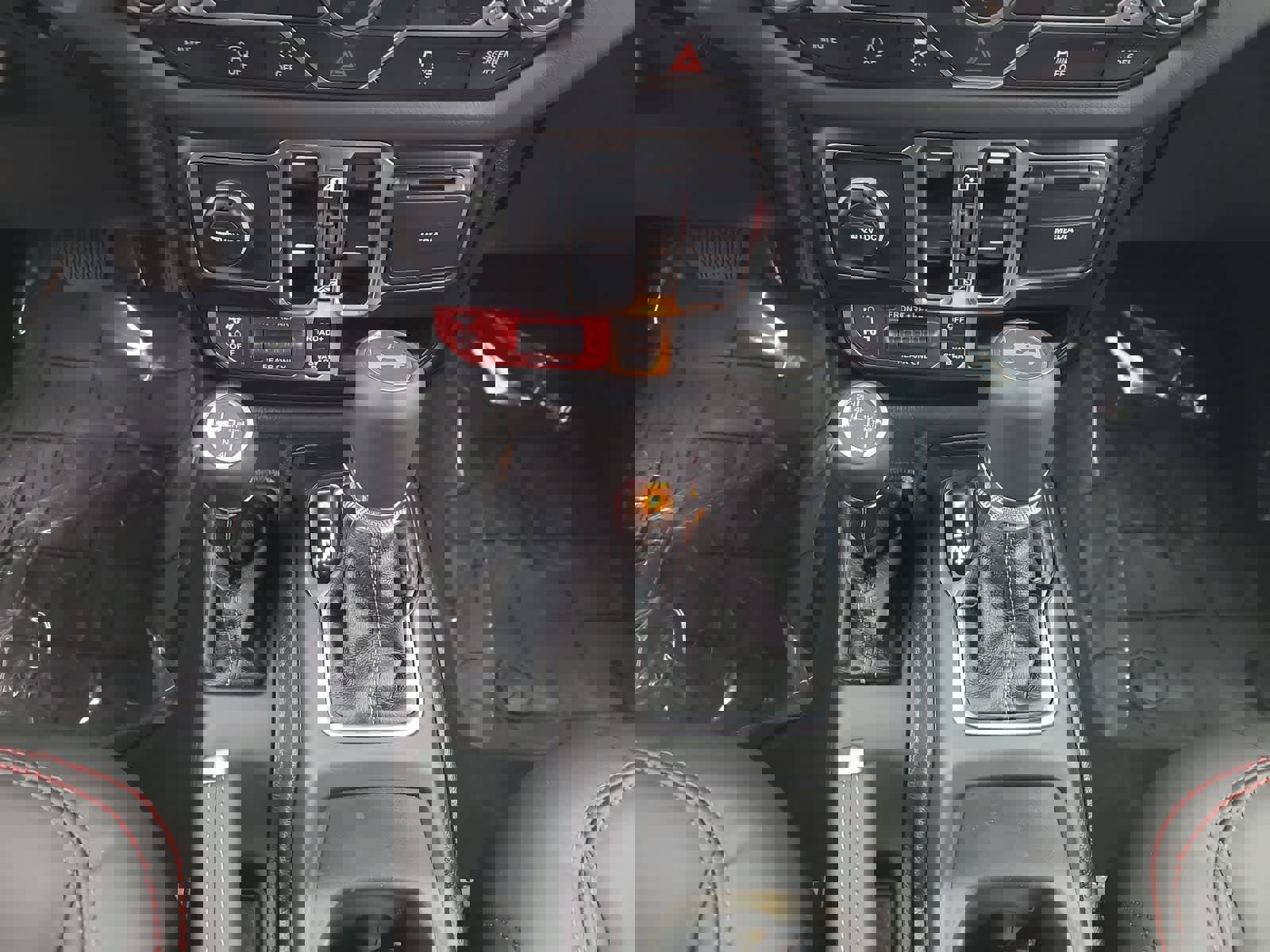 New 2025 Jeep Wrangler Unlimited Rubicon image 25