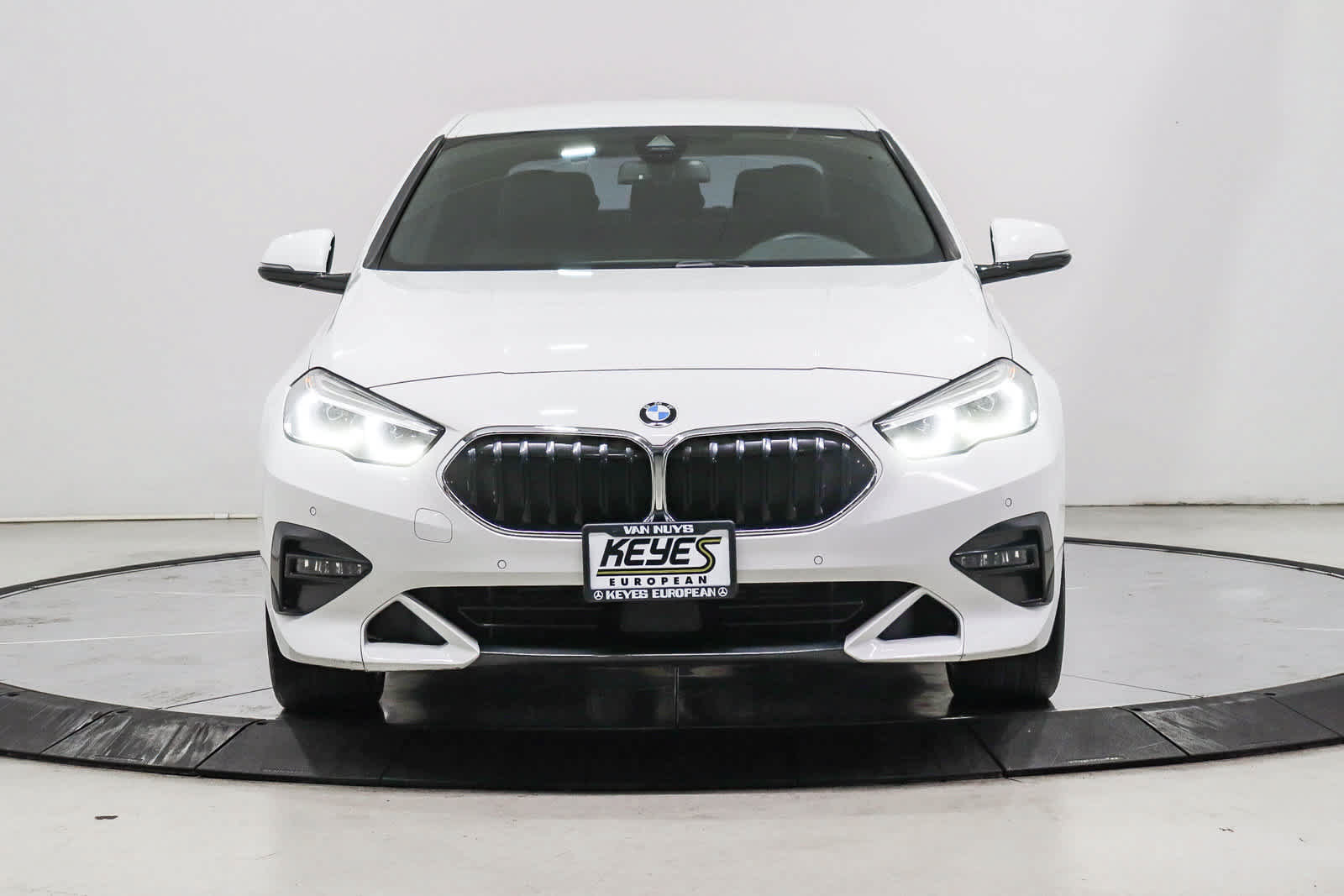 Used 2021 BMW 228i Gran Coupe FWD image 2