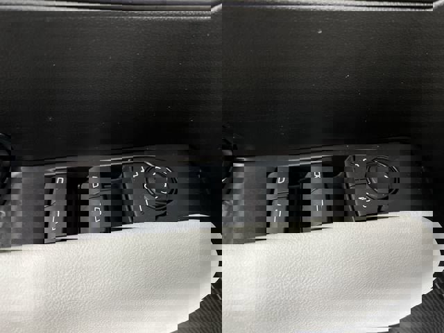 Used 2024 GMC Canyon AT4X w/ AT4X AEV Edition image 23