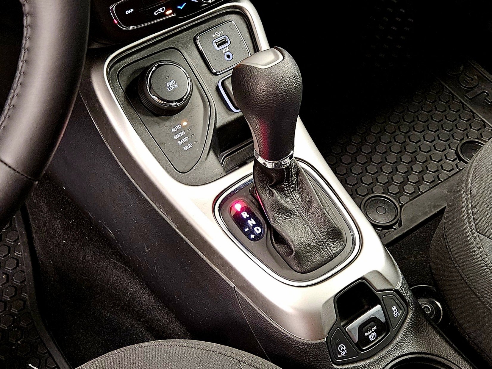 Used 2019 Jeep Compass Sport w/ Cold Weather Group image 36