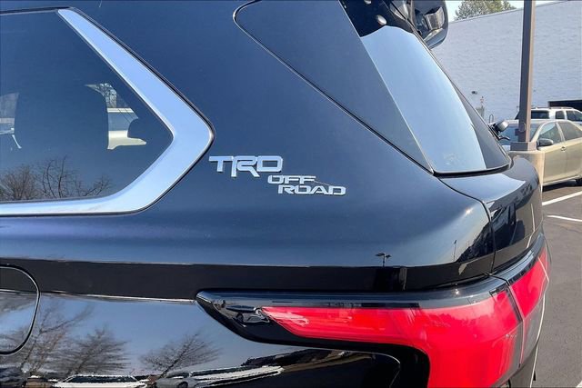 Used 2026 Toyota Sequoia SR5 w/ TRD Off-Road Package image 8