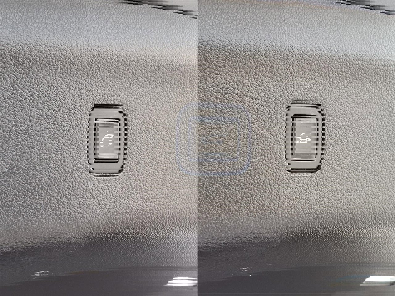 Used 2020 Buick Enclave Premium w/ Sun and Sites Package image 7