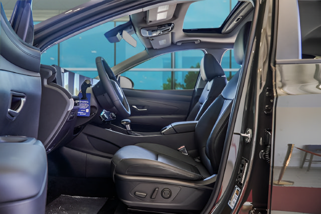 New 2026 Hyundai Tucson SEL FWD image 31