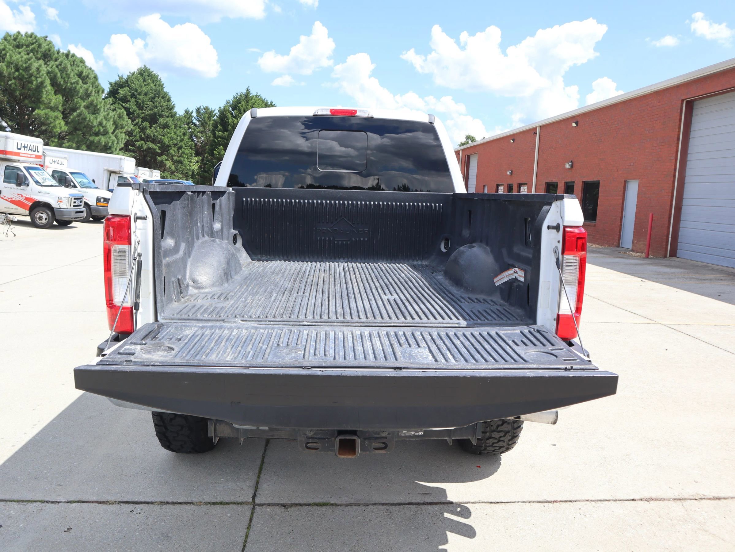 Used 2019 Ford F250 Lariat w/ Lariat Value Package image 5