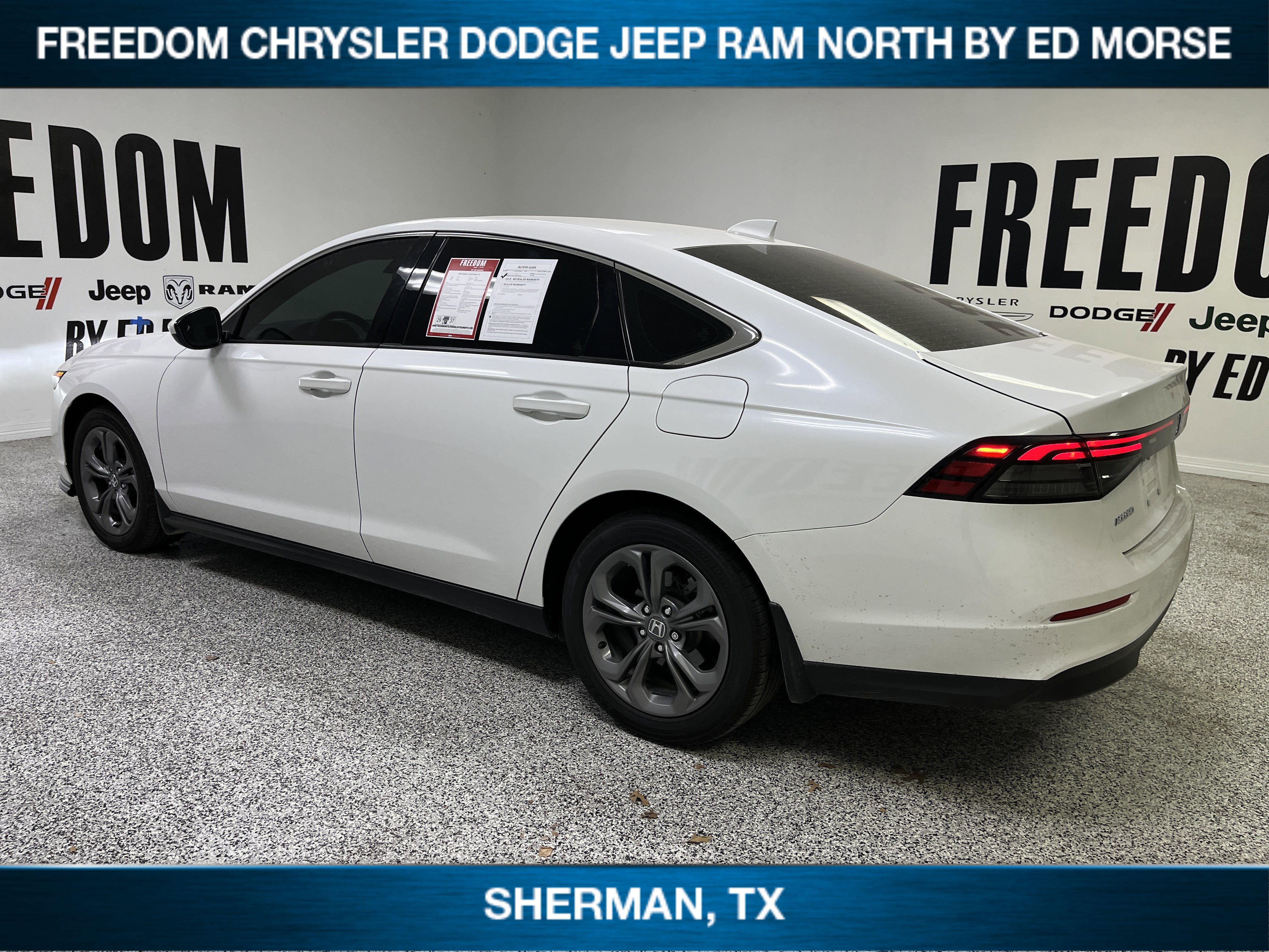 Used 2024 Honda Accord EX image 6