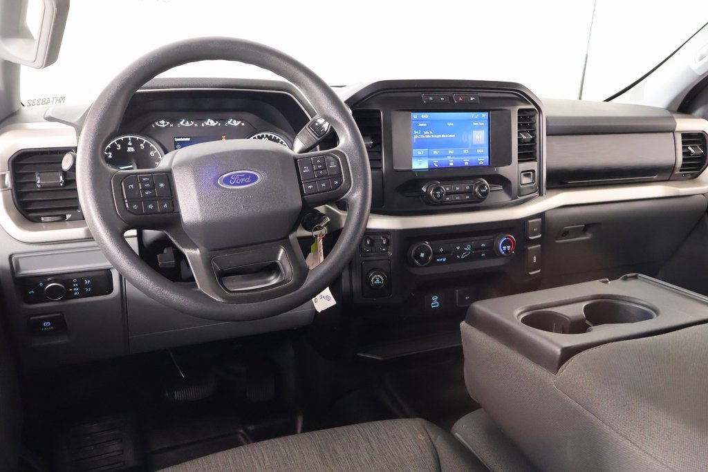 Used 2021 Ford F150 XL image 2