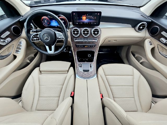 Certified 2021 Mercedes-Benz GLC 300 4MATIC image 28