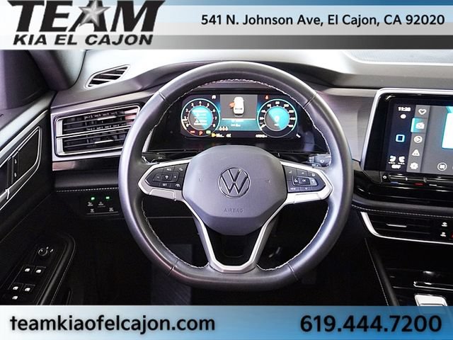 Used 2024 Volkswagen Atlas Cross Sport SE FWD image 19