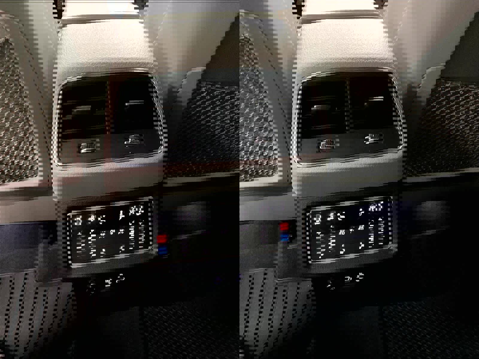 Used 2023 Audi e-tron Chronos w/ Chronos Package image 33