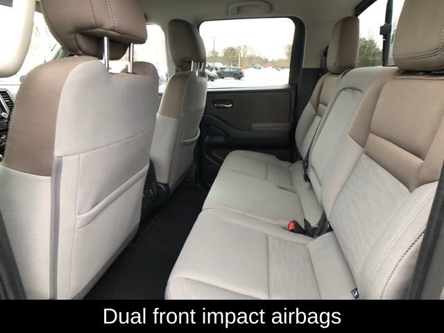 Used 2022 Nissan Frontier SV image 22