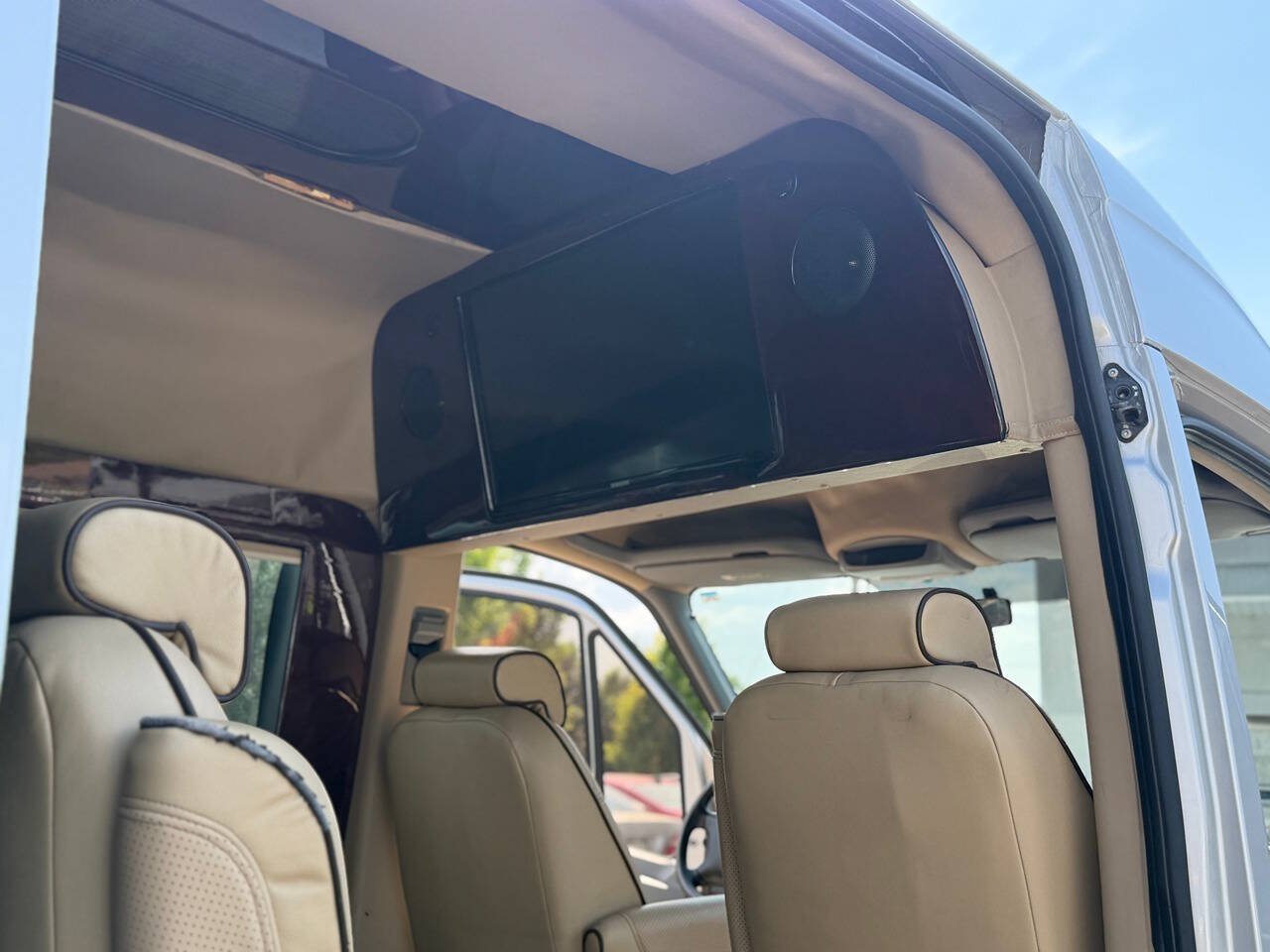 Used 2013 Mercedes-Benz Sprinter 2500 w/ Mobility Prep Pkg image 33