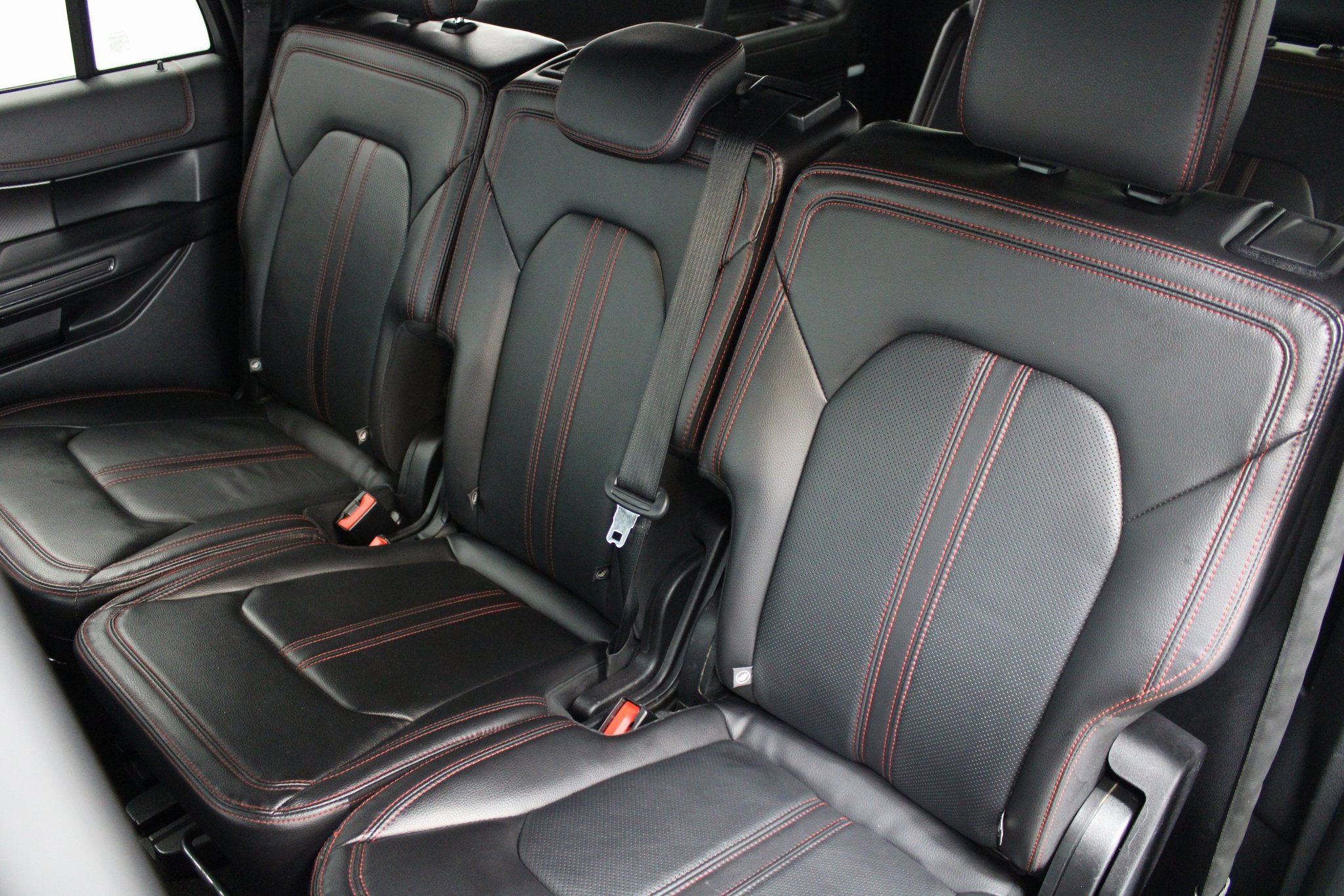 Used 2021 Ford Expedition Max Limited w/ Equipment Group 303A image 18