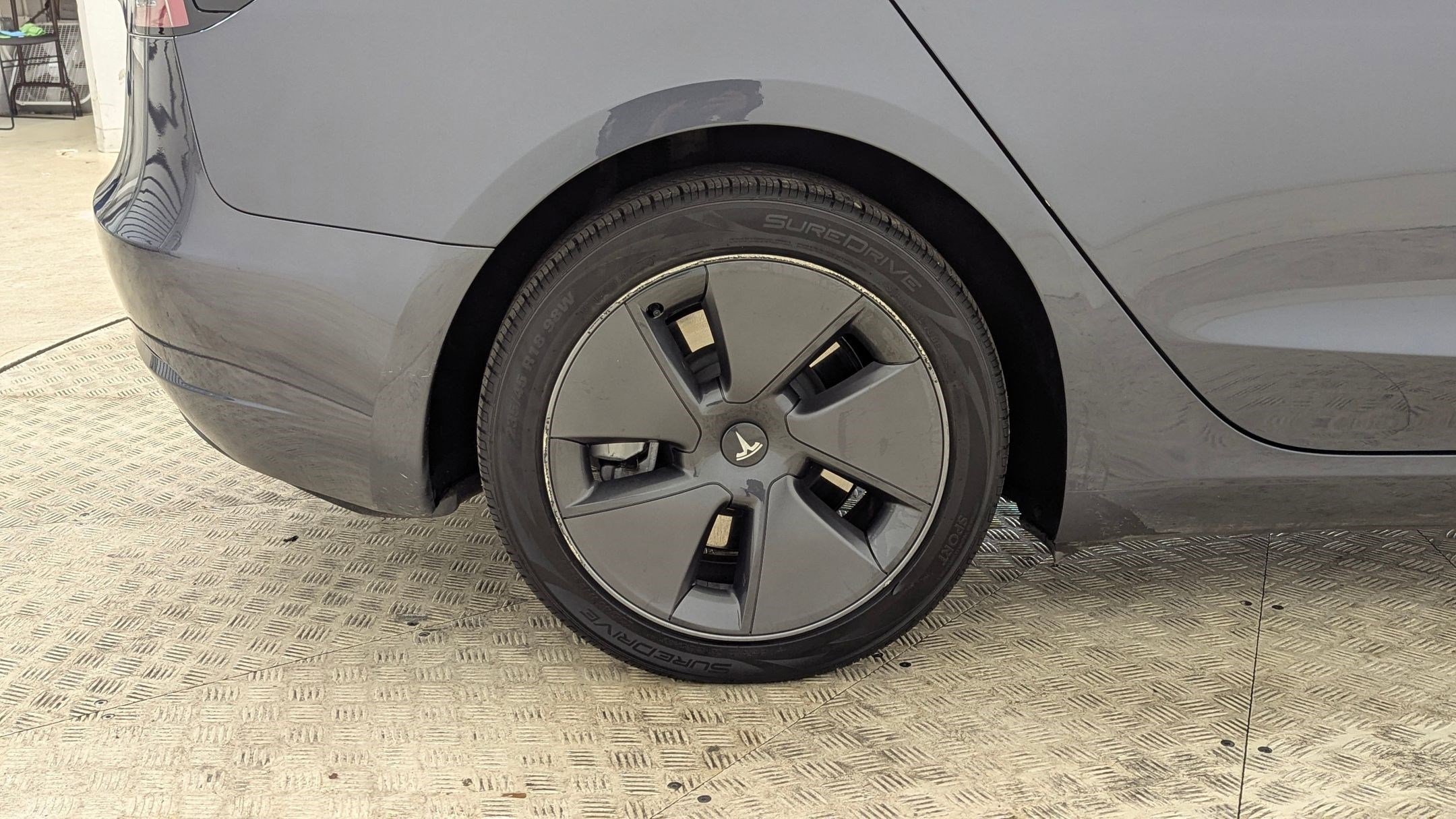 Used 2023 Tesla Model 3 Standard Range image 11