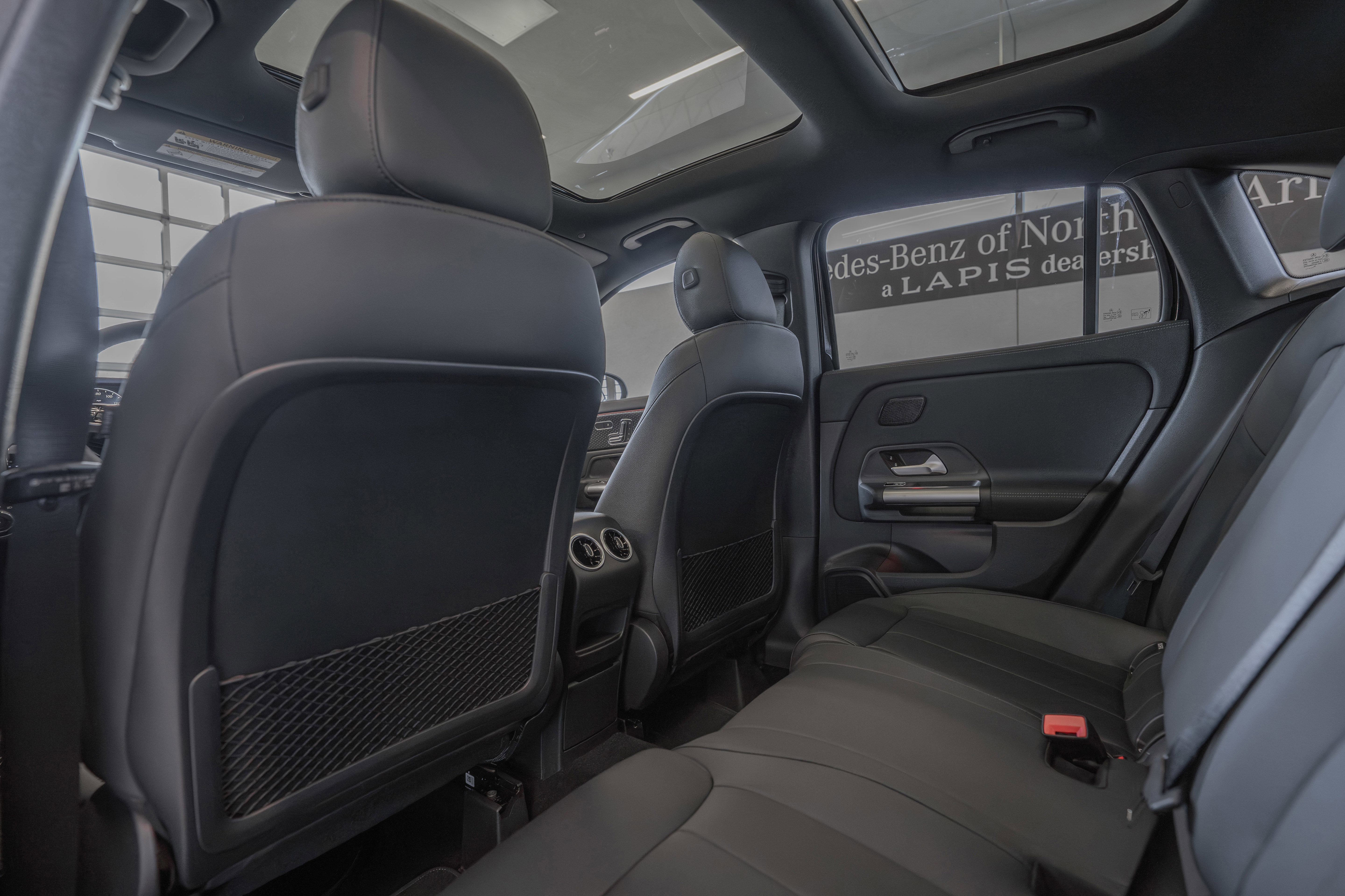 Certified 2025 Mercedes-Benz GLA 250 4MATIC image 29