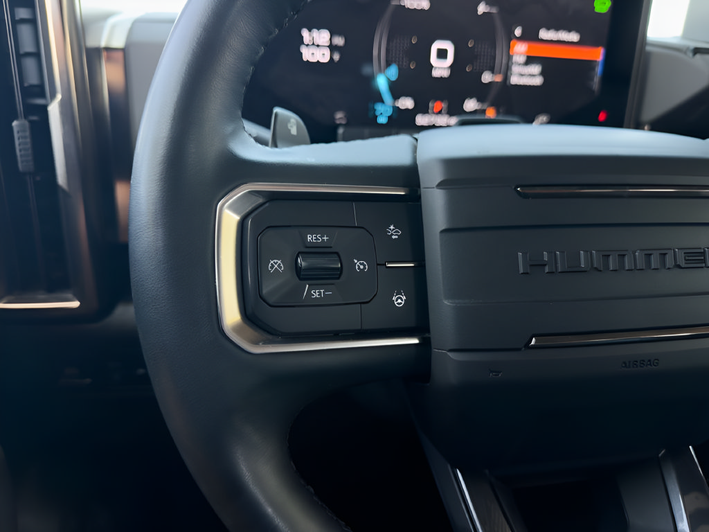 Used 2024 GMC Hummer EV 3X AWD/4WD image 13