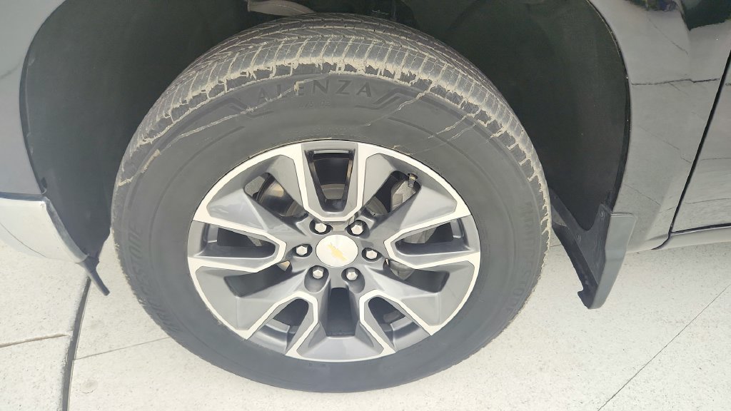 Certified 2023 Chevrolet Silverado 1500 LT AWD/4WD image 27