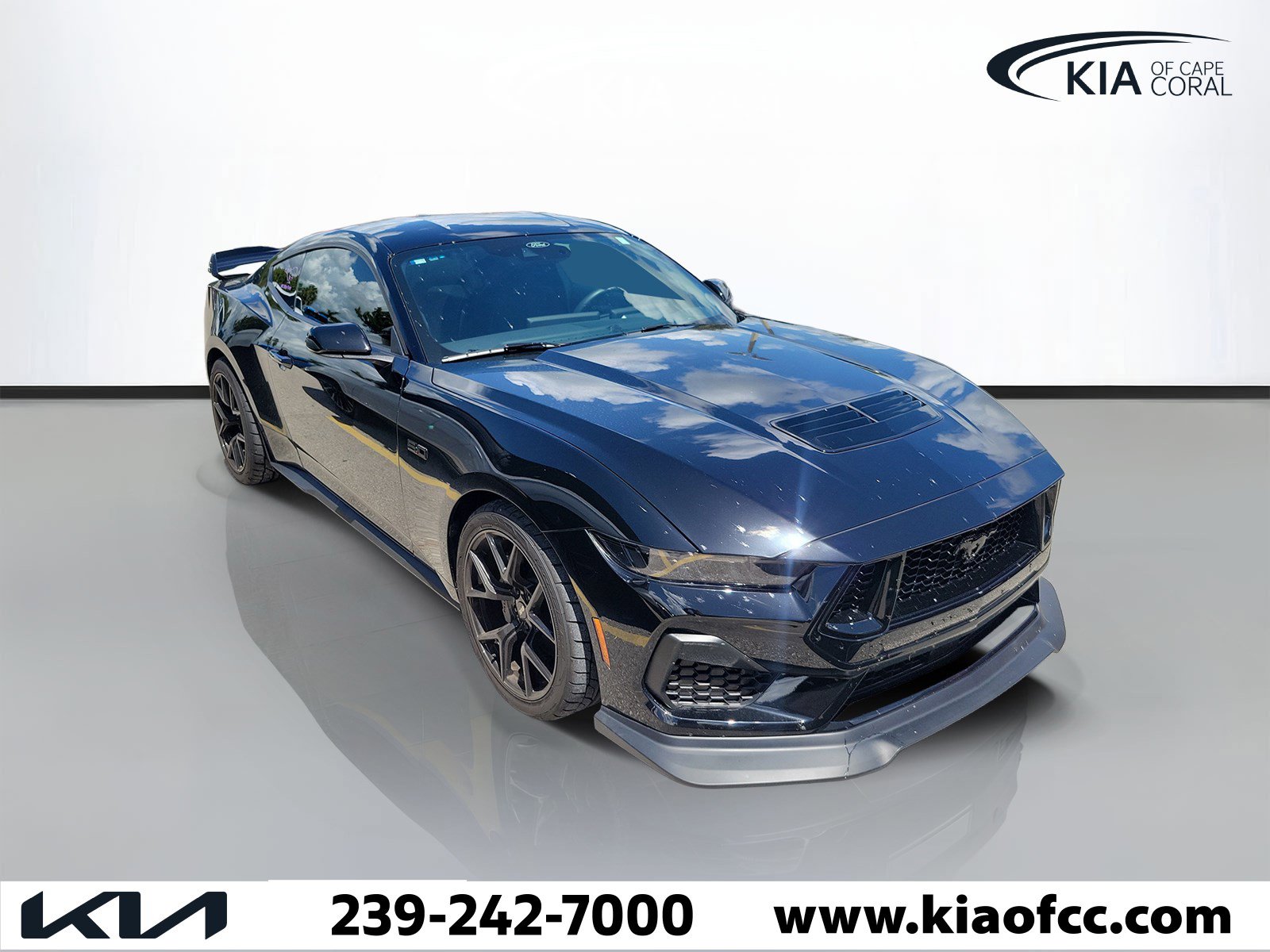 Used 2025 Ford Mustang GT w/ Mustang Nite Pony Package RWD video 1