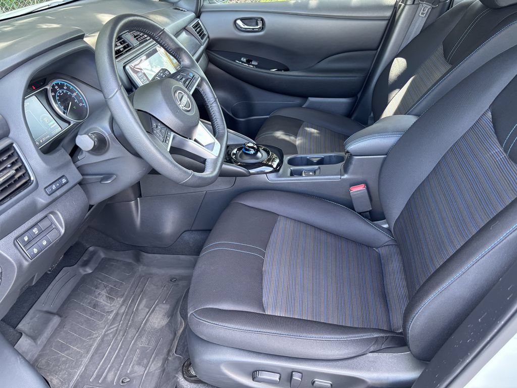 Used 2024 Nissan Leaf SV Plus FWD image 11