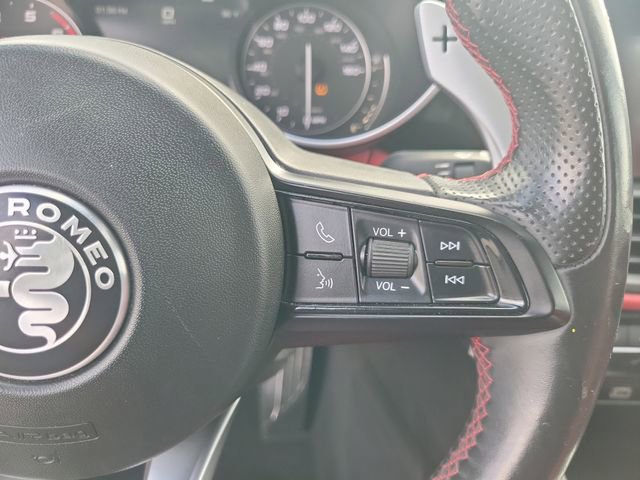 Used 2021 Alfa Romeo Giulia Ti Sport image 24