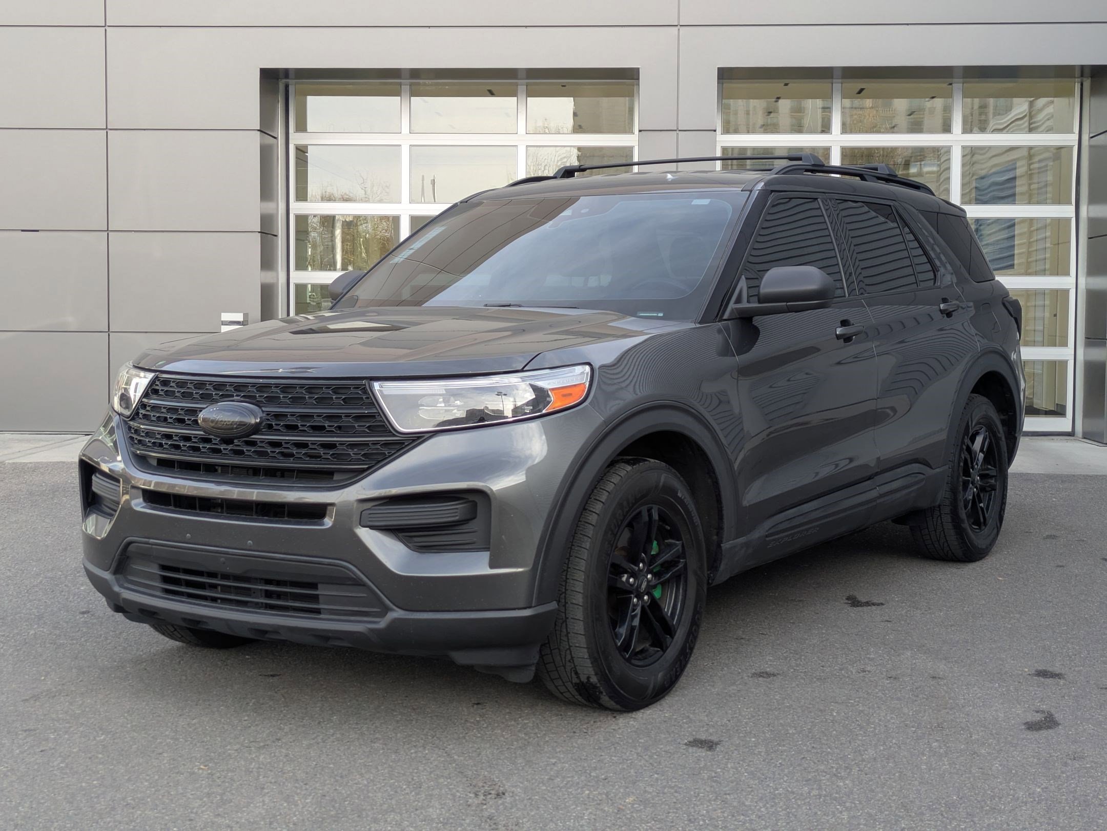 Used 2020 Ford Explorer XLT w/ Comfort Package image 8