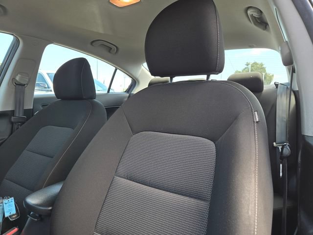 Used 2017 Kia Forte LX FWD image 10