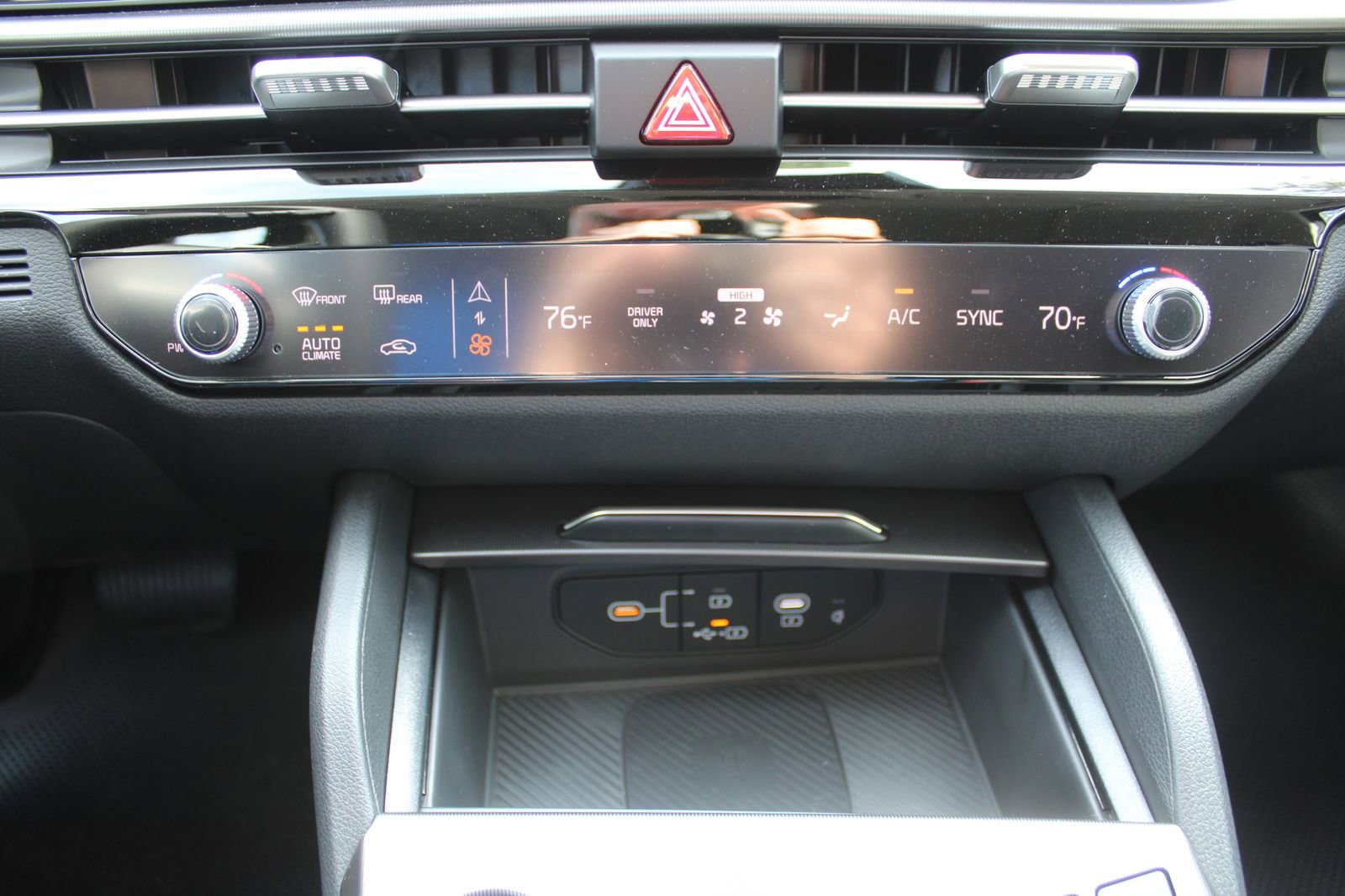 New 2026 Kia Sportage SX Prestige image 46