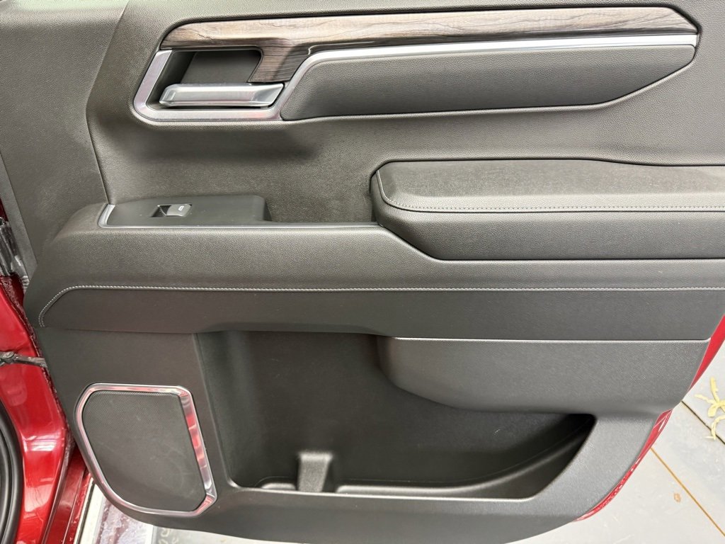 Used 2023 Chevrolet Silverado 1500 LTZ image 51