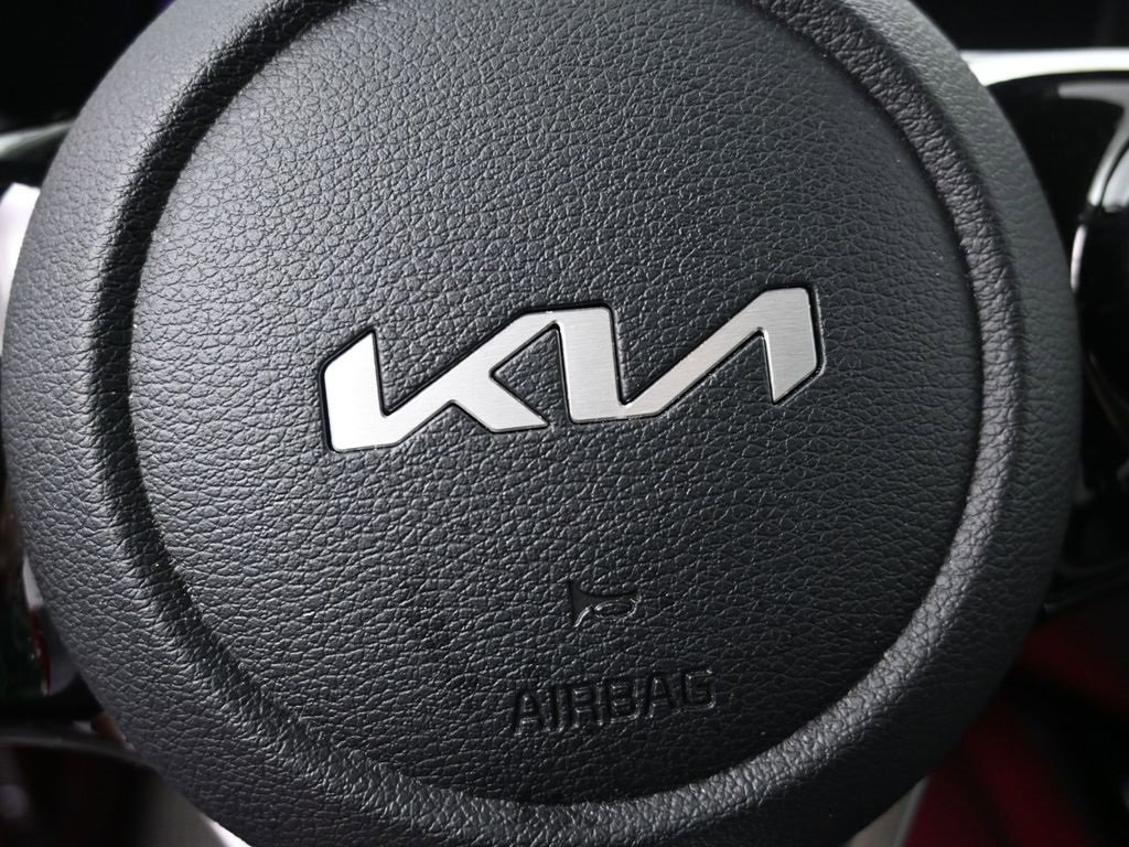 Used 2024 Kia Soul S image 13