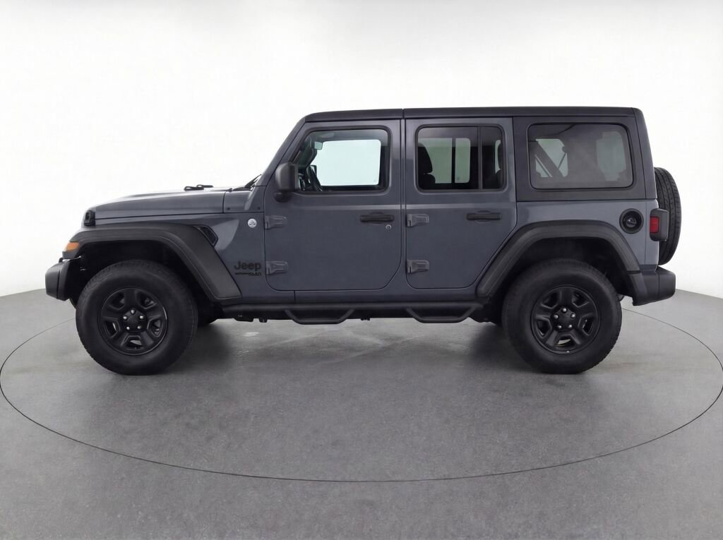 Used 2024 Jeep Wrangler Sport image 39