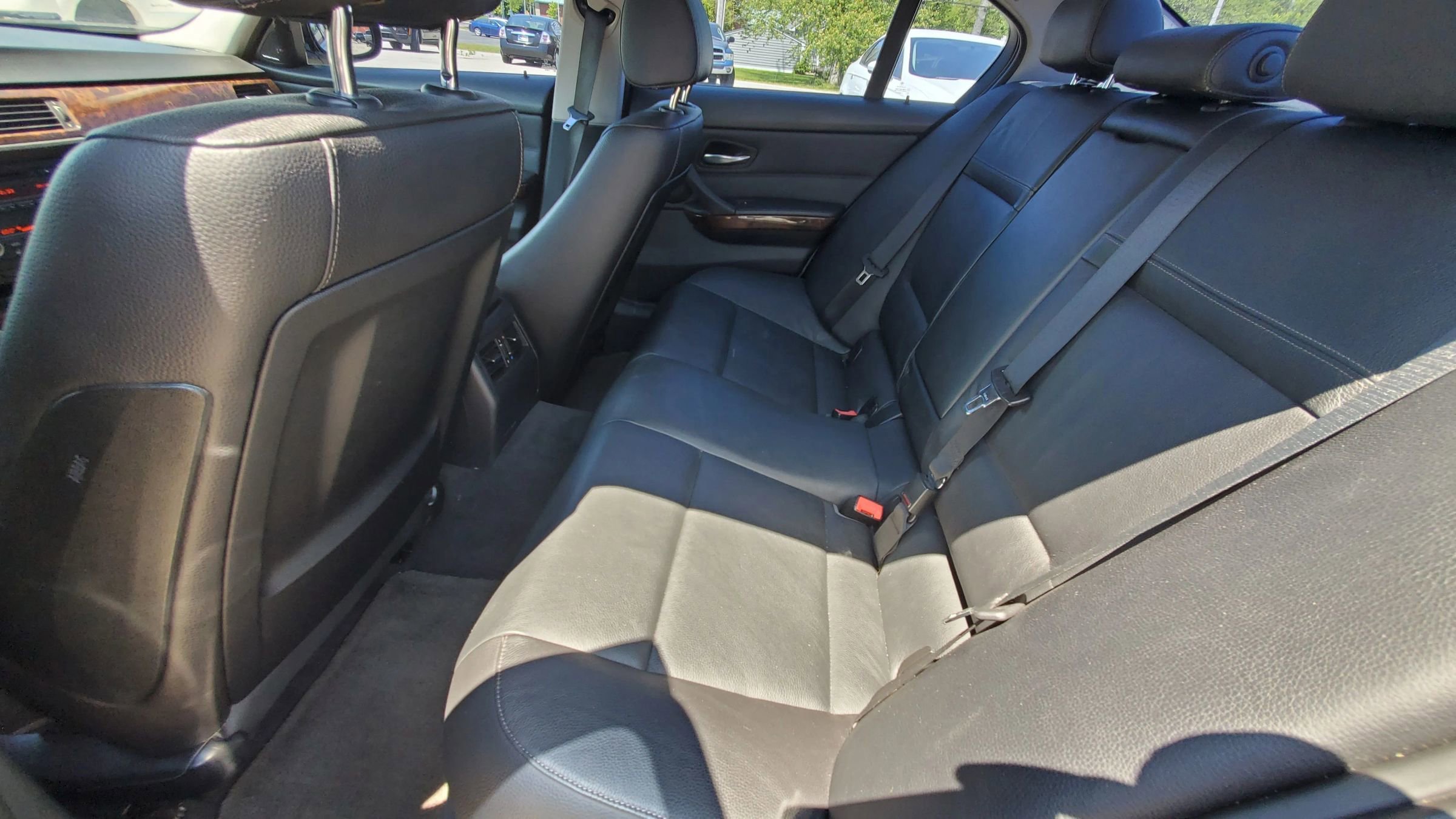 Used 2011 BMW 335i xDrive Sedan image 15