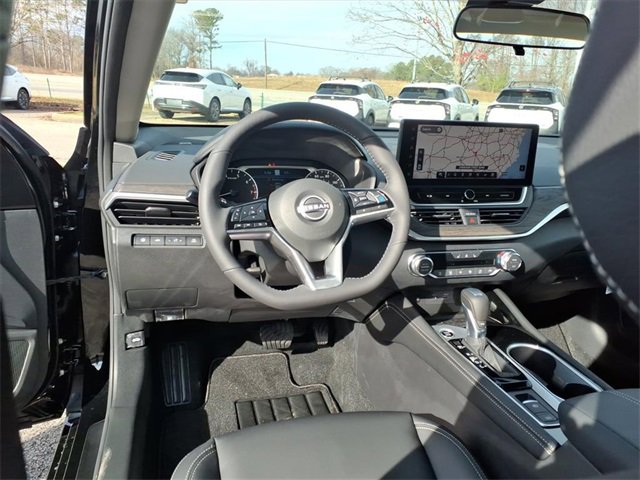 New 2025 Nissan Altima 2.5 SL image 10