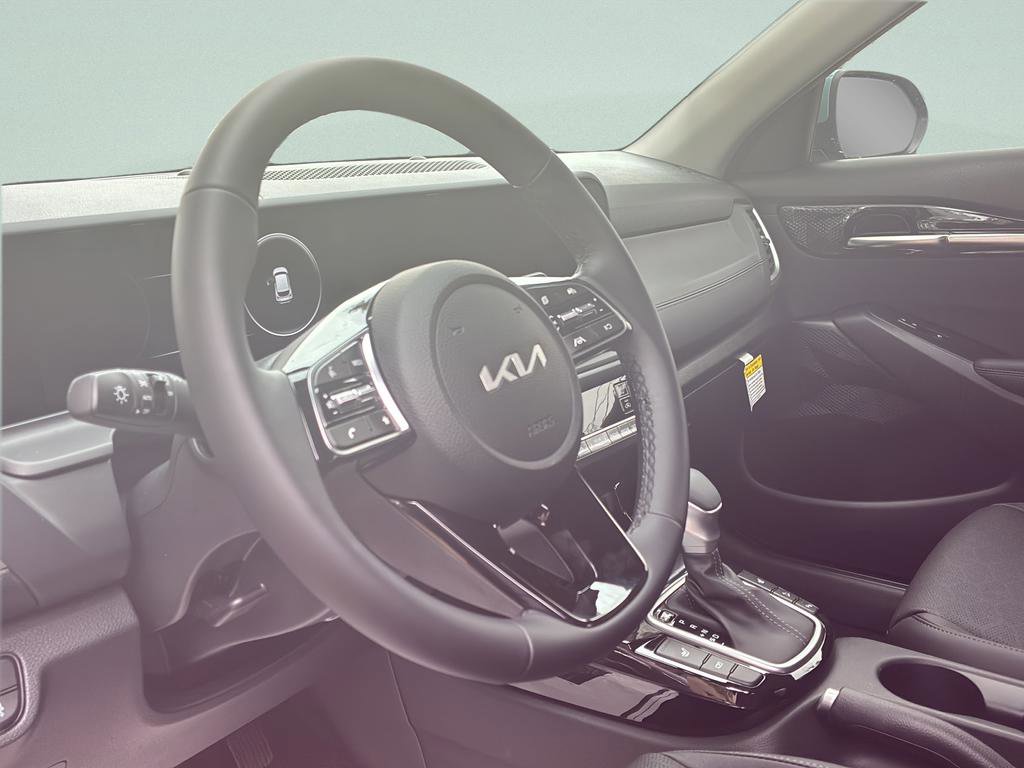 New 2026 Kia Seltos EX FWD image 26