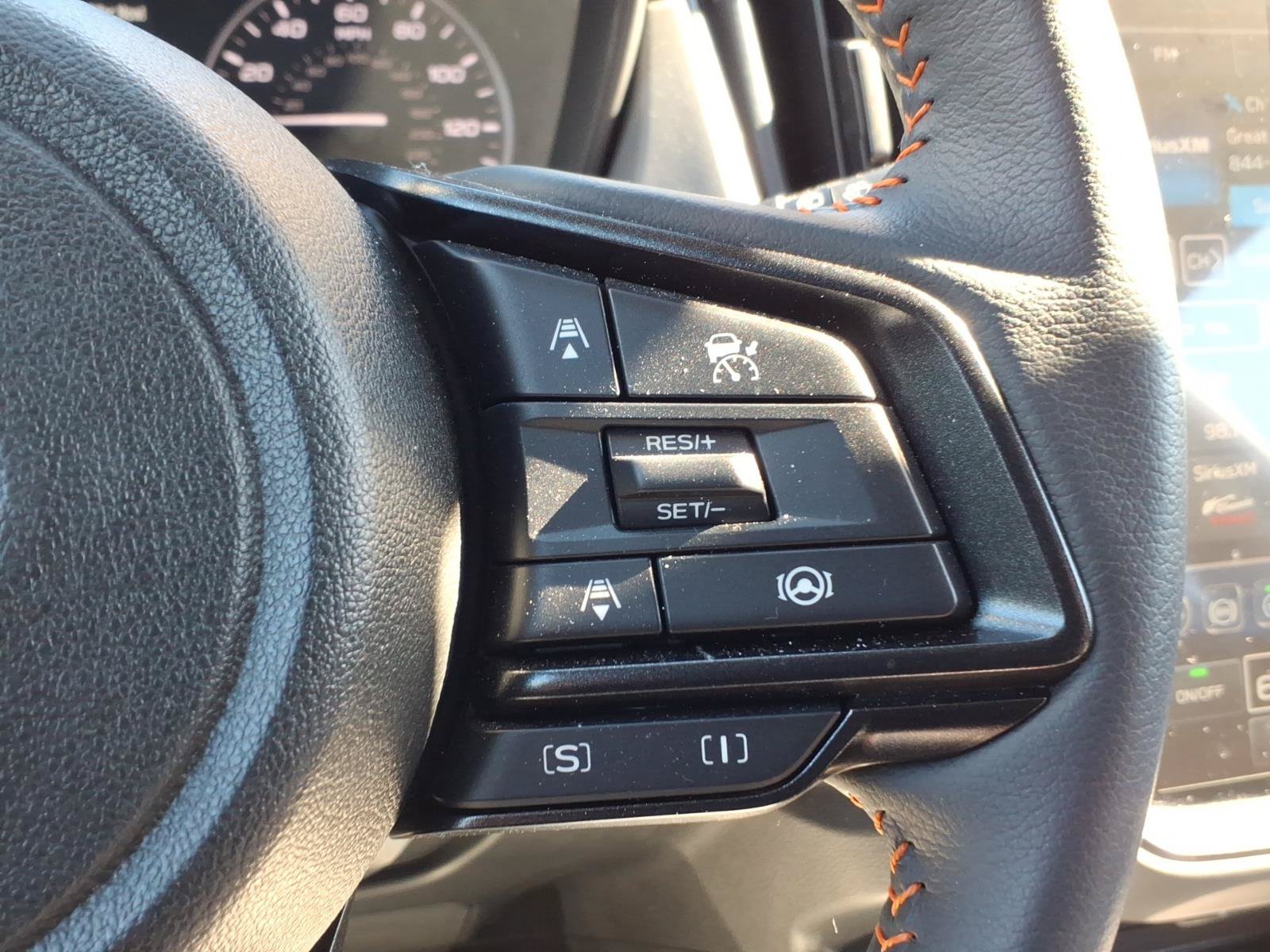 Certified 2024 Subaru Crosstrek 2.5i Limited w/ Crosstrek Mirror Package AWD/4WD image 17