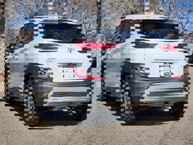 Used 2022 Hyundai Kona SEL image 5