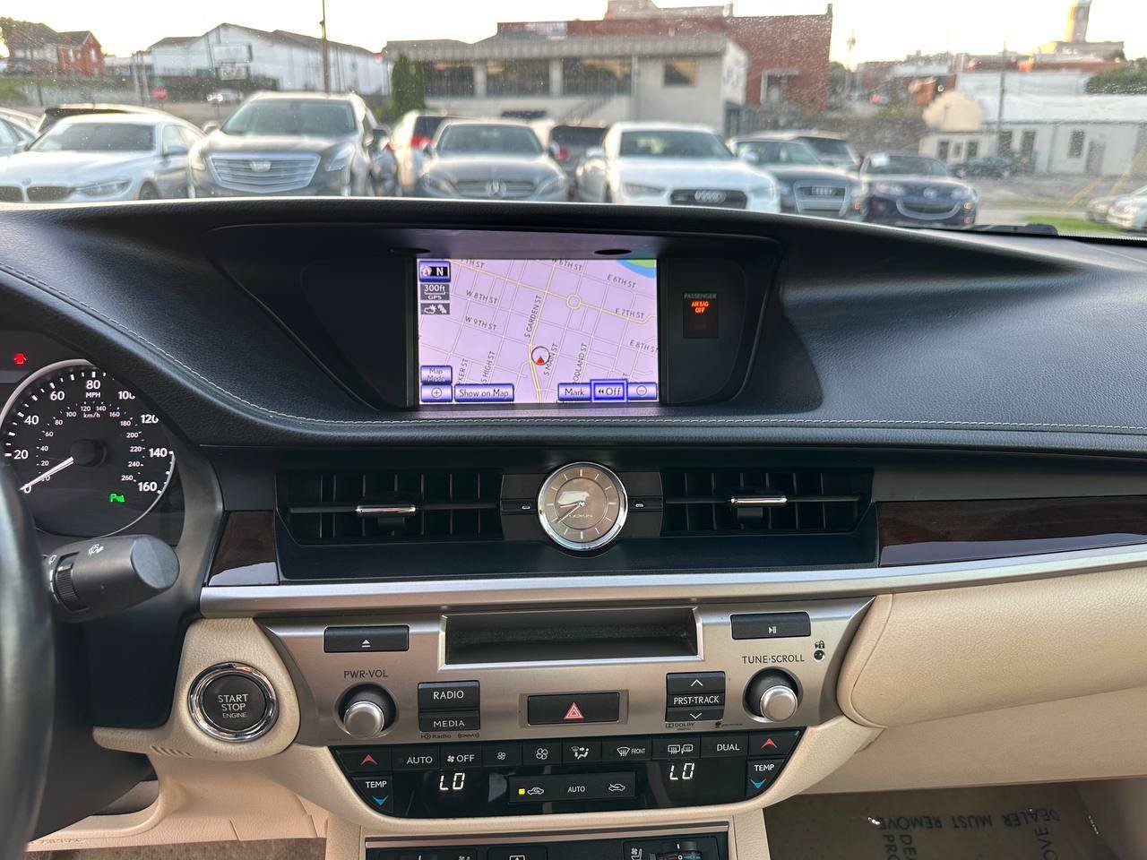 Used 2013 Lexus ES 350 w/ Luxury Pkg FWD image 42