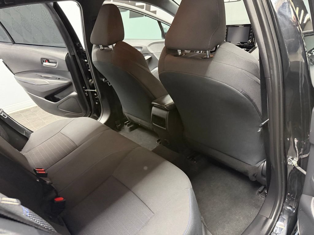 Used 2022 Toyota Corolla SE FWD image 45