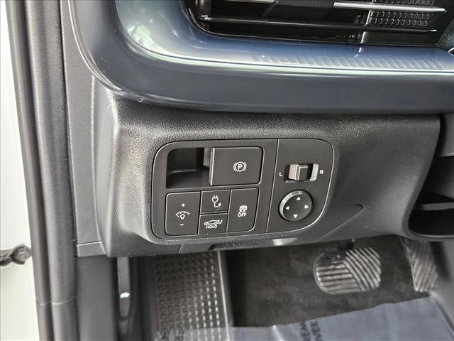 Used 2024 Hyundai Ioniq 6 SE RWD image 27