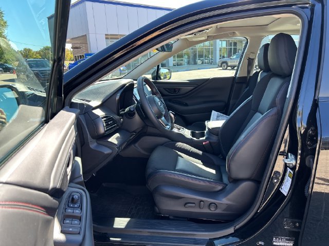 Certified 2025 Subaru Legacy Limited AWD/4WD image 9