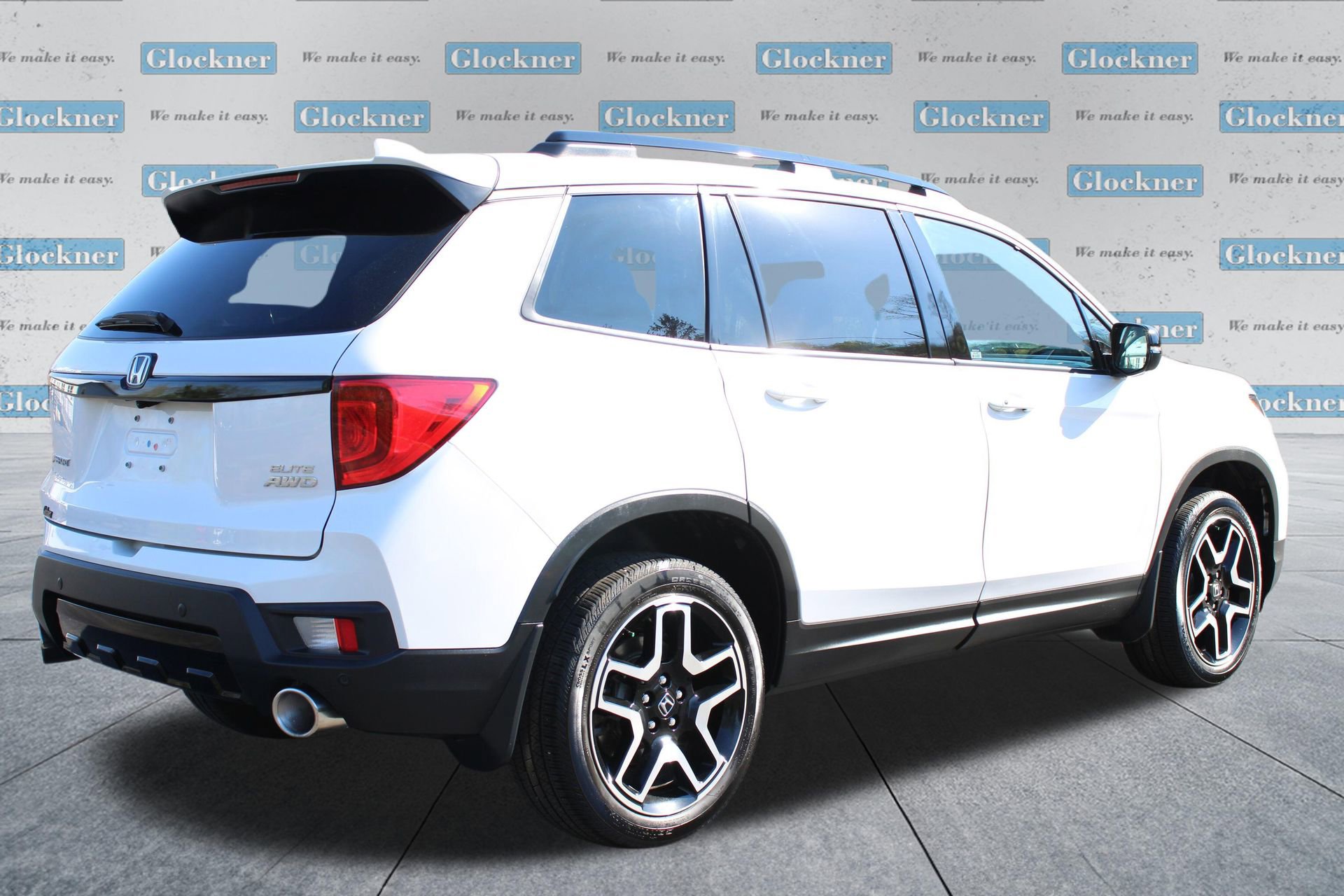 Used 2023 Honda Passport Elite image 6