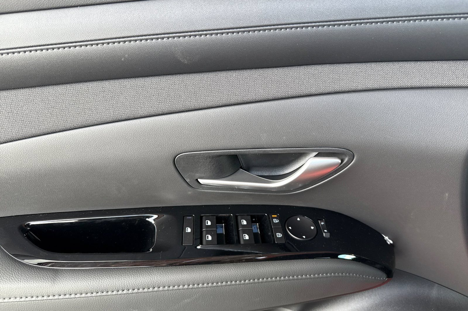 New 2025 Hyundai Santa Cruz XRT AWD/4WD image 12
