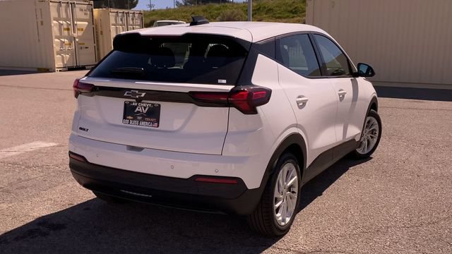 New 2027 Chevrolet Bolt LT w/ Comfort Package FWD image 8