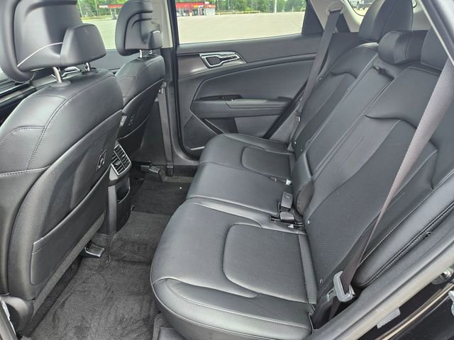 Used 2025 Kia Sportage EX w/ Premium Package FWD image 25