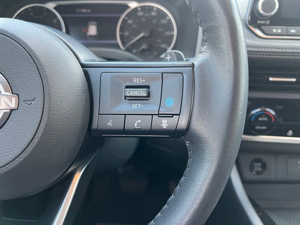 Certified 2024 Nissan Rogue SV w/ SV Premium Package FWD image 15