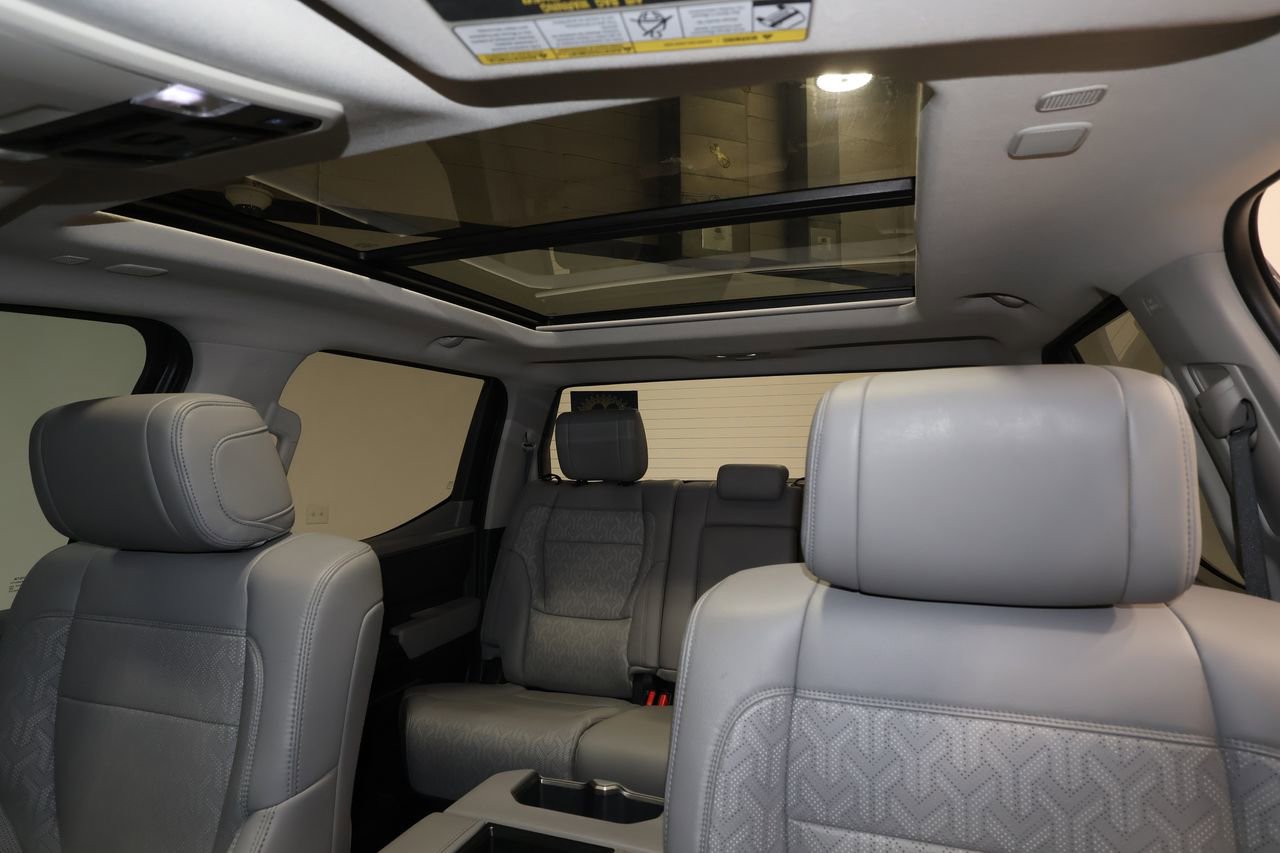 Used 2023 Toyota Tundra Limited image 17