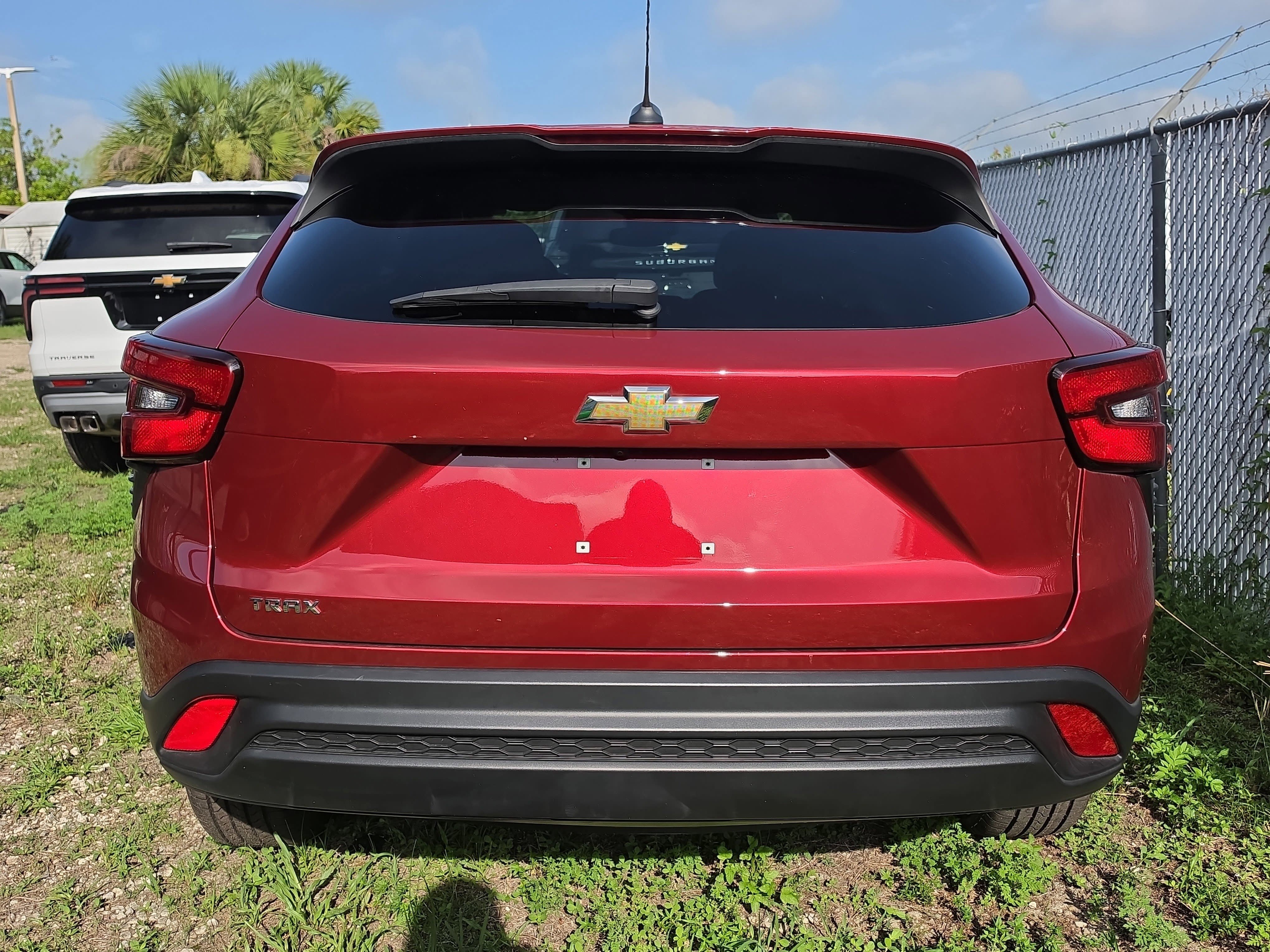 Used 2024 Chevrolet Trax LS FWD image 5