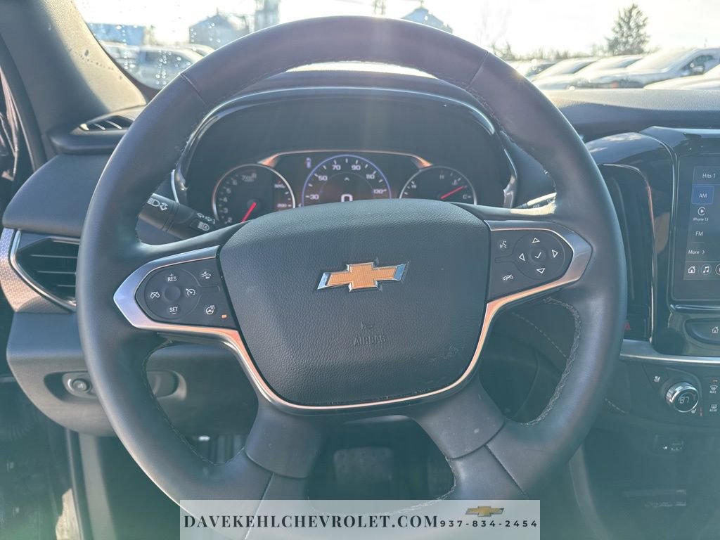 Used 2023 Chevrolet Traverse Premier image 12
