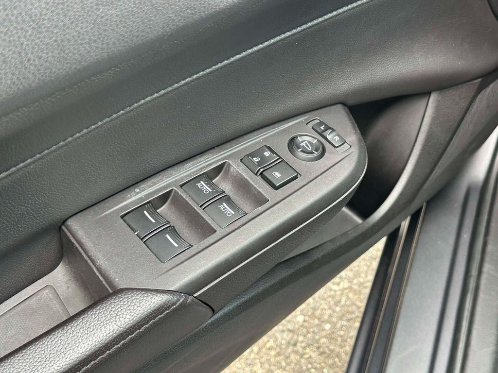 Used 2019 Acura ILX FWD image 16