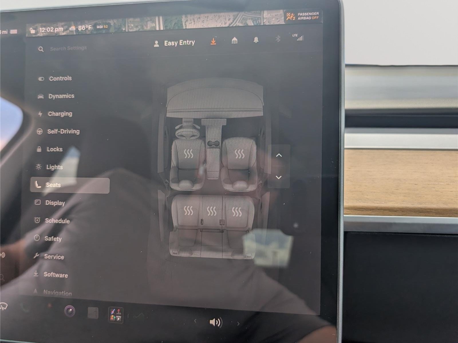 Used 2022 Tesla Model Y Long Range AWD/4WD image 30